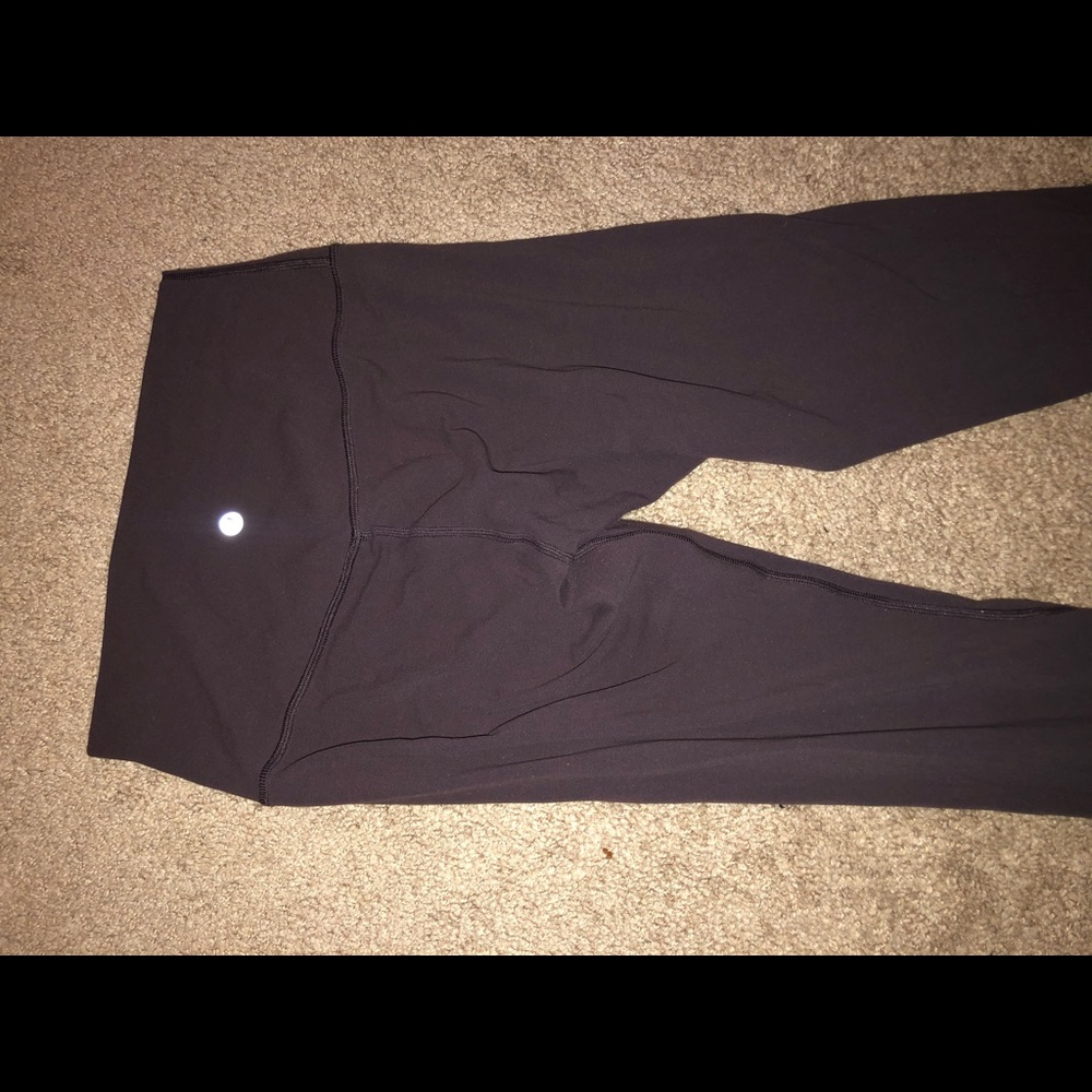 Lululemon Wunder Under Leggings Size 6